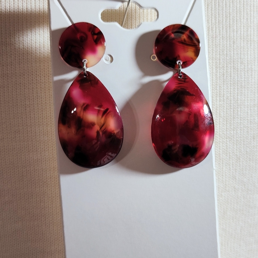 Cranberry Black Swirl Dangle Acrylic Earrings Neot